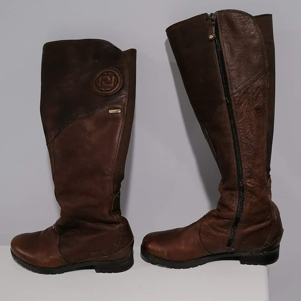 Upper leather boots